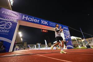 BIB: 05021, 00000
                            <button type="button" onclick="openModal(18705227)" class="btn btn-primary btn-sm float-right btn-popup" data-toggle="modal" data-target=".modal-high-quality">
                        <i class="fas fa-shopping-cart"></i> Add to Cart
                    </button>
                                            <button type="button" onclick="isThisMe(18705227, true)" class="btn btn-success btn-sm float-right btn-popup btn-isme hidden" data-toggle="tooltip" data-placement="bottom" title="นี่คือรูปของคุณใช่ไหม คลิกที่นี่เพื่อเอาเข้าอัลบั้ม">
                        <i class="fas fa-plus"></i> Add to album
                    </button>
                    <button type="button" onclick="isThisMe(18705227, false)" class="btn btn-warning btn-sm float-right btn-popup btn-isnotme hidden">
                        <i class="fas fa-ban"></i> Remove from album
                    </button>