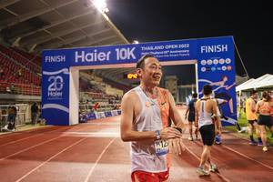 BIB: 1042, 2022
                            <button type="button" onclick="openModal(18707814)" class="btn btn-primary btn-sm float-right btn-popup" data-toggle="modal" data-target=".modal-high-quality">
                        <i class="fas fa-shopping-cart"></i> Add to Cart
                    </button>
                                            <button type="button" onclick="isThisMe(18707814, true)" class="btn btn-success btn-sm float-right btn-popup btn-isme hidden" data-toggle="tooltip" data-placement="bottom" title="นี่คือรูปของคุณใช่ไหม คลิกที่นี่เพื่อเอาเข้าอัลบั้ม">
                        <i class="fas fa-plus"></i> Add to album
                    </button>
                    <button type="button" onclick="isThisMe(18707814, false)" class="btn btn-warning btn-sm float-right btn-popup btn-isnotme hidden">
                        <i class="fas fa-ban"></i> Remove from album
                    </button>