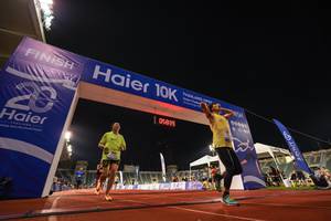 BIB: 05839, 00000
                            <button type="button" onclick="openModal(18706908)" class="btn btn-primary btn-sm float-right btn-popup" data-toggle="modal" data-target=".modal-high-quality">
                        <i class="fas fa-shopping-cart"></i> Add to Cart
                    </button>
                                            <button type="button" onclick="isThisMe(18706908, true)" class="btn btn-success btn-sm float-right btn-popup btn-isme hidden" data-toggle="tooltip" data-placement="bottom" title="นี่คือรูปของคุณใช่ไหม คลิกที่นี่เพื่อเอาเข้าอัลบั้ม">
                        <i class="fas fa-plus"></i> Add to album
                    </button>
                    <button type="button" onclick="isThisMe(18706908, false)" class="btn btn-warning btn-sm float-right btn-popup btn-isnotme hidden">
                        <i class="fas fa-ban"></i> Remove from album
                    </button>