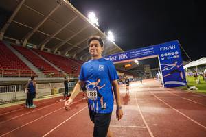 BIB: 2188, 2022, 200, 10608, 60000
                            <button type="button" onclick="openModal(18707981)" class="btn btn-primary btn-sm float-right btn-popup" data-toggle="modal" data-target=".modal-high-quality">
                        <i class="fas fa-shopping-cart"></i> Add to Cart
                    </button>
                                            <button type="button" onclick="isThisMe(18707981, true)" class="btn btn-success btn-sm float-right btn-popup btn-isme hidden" data-toggle="tooltip" data-placement="bottom" title="นี่คือรูปของคุณใช่ไหม คลิกที่นี่เพื่อเอาเข้าอัลบั้ม">
                        <i class="fas fa-plus"></i> Add to album
                    </button>
                    <button type="button" onclick="isThisMe(18707981, false)" class="btn btn-warning btn-sm float-right btn-popup btn-isnotme hidden">
                        <i class="fas fa-ban"></i> Remove from album
                    </button>