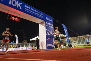 BIB: 1209, 05450, 2022, 00000
                            <button type="button" onclick="openModal(18705892)" class="btn btn-primary btn-sm float-right btn-popup" data-toggle="modal" data-target=".modal-high-quality">
                        <i class="fas fa-shopping-cart"></i> Add to Cart
                    </button>
                                            <button type="button" onclick="isThisMe(18705892, true)" class="btn btn-success btn-sm float-right btn-popup btn-isme hidden" data-toggle="tooltip" data-placement="bottom" title="นี่คือรูปของคุณใช่ไหม คลิกที่นี่เพื่อเอาเข้าอัลบั้ม">
                        <i class="fas fa-plus"></i> Add to album
                    </button>
                    <button type="button" onclick="isThisMe(18705892, false)" class="btn btn-warning btn-sm float-right btn-popup btn-isnotme hidden">
                        <i class="fas fa-ban"></i> Remove from album
                    </button>