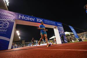 BIB: 2012, 00000
                            <button type="button" onclick="openModal(18706390)" class="btn btn-primary btn-sm float-right btn-popup" data-toggle="modal" data-target=".modal-high-quality">
                        <i class="fas fa-shopping-cart"></i> Add to Cart
                    </button>
                                            <button type="button" onclick="isThisMe(18706390, true)" class="btn btn-success btn-sm float-right btn-popup btn-isme hidden" data-toggle="tooltip" data-placement="bottom" title="นี่คือรูปของคุณใช่ไหม คลิกที่นี่เพื่อเอาเข้าอัลบั้ม">
                        <i class="fas fa-plus"></i> Add to album
                    </button>
                    <button type="button" onclick="isThisMe(18706390, false)" class="btn btn-warning btn-sm float-right btn-popup btn-isnotme hidden">
                        <i class="fas fa-ban"></i> Remove from album
                    </button>