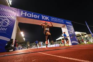 BIB: 2022, 00000
                            <button type="button" onclick="openModal(18705170)" class="btn btn-primary btn-sm float-right btn-popup" data-toggle="modal" data-target=".modal-high-quality">
                        <i class="fas fa-shopping-cart"></i> Add to Cart
                    </button>
                                            <button type="button" onclick="isThisMe(18705170, true)" class="btn btn-success btn-sm float-right btn-popup btn-isme hidden" data-toggle="tooltip" data-placement="bottom" title="นี่คือรูปของคุณใช่ไหม คลิกที่นี่เพื่อเอาเข้าอัลบั้ม">
                        <i class="fas fa-plus"></i> Add to album
                    </button>
                    <button type="button" onclick="isThisMe(18705170, false)" class="btn btn-warning btn-sm float-right btn-popup btn-isnotme hidden">
                        <i class="fas fa-ban"></i> Remove from album
                    </button>