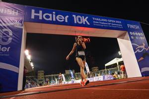 BIB: 347, 1210, 2022, 00000
                            <button type="button" onclick="openModal(18705717)" class="btn btn-primary btn-sm float-right btn-popup" data-toggle="modal" data-target=".modal-high-quality">
                        <i class="fas fa-shopping-cart"></i> Add to Cart
                    </button>
                                            <button type="button" onclick="isThisMe(18705717, true)" class="btn btn-success btn-sm float-right btn-popup btn-isme hidden" data-toggle="tooltip" data-placement="bottom" title="นี่คือรูปของคุณใช่ไหม คลิกที่นี่เพื่อเอาเข้าอัลบั้ม">
                        <i class="fas fa-plus"></i> Add to album
                    </button>
                    <button type="button" onclick="isThisMe(18705717, false)" class="btn btn-warning btn-sm float-right btn-popup btn-isnotme hidden">
                        <i class="fas fa-ban"></i> Remove from album
                    </button>