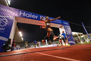 BIB: 2022, 00000
                            <button type="button" onclick="openModal(18705173)" class="btn btn-primary btn-sm float-right btn-popup" data-toggle="modal" data-target=".modal-high-quality">
                        <i class="fas fa-shopping-cart"></i> Add to Cart
                    </button>
                                            <button type="button" onclick="isThisMe(18705173, true)" class="btn btn-success btn-sm float-right btn-popup btn-isme hidden" data-toggle="tooltip" data-placement="bottom" title="นี่คือรูปของคุณใช่ไหม คลิกที่นี่เพื่อเอาเข้าอัลบั้ม">
                        <i class="fas fa-plus"></i> Add to album
                    </button>
                    <button type="button" onclick="isThisMe(18705173, false)" class="btn btn-warning btn-sm float-right btn-popup btn-isnotme hidden">
                        <i class="fas fa-ban"></i> Remove from album
                    </button>