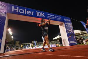 BIB: 2022, 1200, 00000
                            <button type="button" onclick="openModal(18705947)" class="btn btn-primary btn-sm float-right btn-popup" data-toggle="modal" data-target=".modal-high-quality">
                        <i class="fas fa-shopping-cart"></i> Add to Cart
                    </button>
                                            <button type="button" onclick="isThisMe(18705947, true)" class="btn btn-success btn-sm float-right btn-popup btn-isme hidden" data-toggle="tooltip" data-placement="bottom" title="นี่คือรูปของคุณใช่ไหม คลิกที่นี่เพื่อเอาเข้าอัลบั้ม">
                        <i class="fas fa-plus"></i> Add to album
                    </button>
                    <button type="button" onclick="isThisMe(18705947, false)" class="btn btn-warning btn-sm float-right btn-popup btn-isnotme hidden">
                        <i class="fas fa-ban"></i> Remove from album
                    </button>