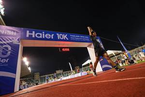 BIB: 80201, 2022
                            <button type="button" onclick="openModal(18707593)" class="btn btn-primary btn-sm float-right btn-popup" data-toggle="modal" data-target=".modal-high-quality">
                        <i class="fas fa-shopping-cart"></i> Add to Cart
                    </button>
                                            <button type="button" onclick="isThisMe(18707593, true)" class="btn btn-success btn-sm float-right btn-popup btn-isme hidden" data-toggle="tooltip" data-placement="bottom" title="นี่คือรูปของคุณใช่ไหม คลิกที่นี่เพื่อเอาเข้าอัลบั้ม">
                        <i class="fas fa-plus"></i> Add to album
                    </button>
                    <button type="button" onclick="isThisMe(18707593, false)" class="btn btn-warning btn-sm float-right btn-popup btn-isnotme hidden">
                        <i class="fas fa-ban"></i> Remove from album
                    </button>