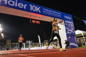 BIB: 05725, 2022, 122, 00000
                            <button type="button" onclick="openModal(18706664)" class="btn btn-primary btn-sm float-right btn-popup" data-toggle="modal" data-target=".modal-high-quality">
                        <i class="fas fa-shopping-cart"></i> Add to Cart
                    </button>
                                            <button type="button" onclick="isThisMe(18706664, true)" class="btn btn-success btn-sm float-right btn-popup btn-isme hidden" data-toggle="tooltip" data-placement="bottom" title="นี่คือรูปของคุณใช่ไหม คลิกที่นี่เพื่อเอาเข้าอัลบั้ม">
                        <i class="fas fa-plus"></i> Add to album
                    </button>
                    <button type="button" onclick="isThisMe(18706664, false)" class="btn btn-warning btn-sm float-right btn-popup btn-isnotme hidden">
                        <i class="fas fa-ban"></i> Remove from album
                    </button>