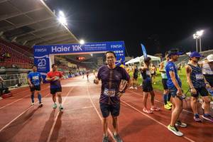 BIB: 2022, 0324, 9000, 9100, 12517
                            <button type="button" onclick="openModal(18707655)" class="btn btn-primary btn-sm float-right btn-popup" data-toggle="modal" data-target=".modal-high-quality">
                        <i class="fas fa-shopping-cart"></i> Add to Cart
                    </button>
                                            <button type="button" onclick="isThisMe(18707655, true)" class="btn btn-success btn-sm float-right btn-popup btn-isme hidden" data-toggle="tooltip" data-placement="bottom" title="นี่คือรูปของคุณใช่ไหม คลิกที่นี่เพื่อเอาเข้าอัลบั้ม">
                        <i class="fas fa-plus"></i> Add to album
                    </button>
                    <button type="button" onclick="isThisMe(18707655, false)" class="btn btn-warning btn-sm float-right btn-popup btn-isnotme hidden">
                        <i class="fas fa-ban"></i> Remove from album
                    </button>