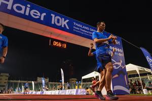 BIB: 05613, 00000
                            <button type="button" onclick="openModal(18706140)" class="btn btn-primary btn-sm float-right btn-popup" data-toggle="modal" data-target=".modal-high-quality">
                        <i class="fas fa-shopping-cart"></i> Add to Cart
                    </button>
                                            <button type="button" onclick="isThisMe(18706140, true)" class="btn btn-success btn-sm float-right btn-popup btn-isme hidden" data-toggle="tooltip" data-placement="bottom" title="นี่คือรูปของคุณใช่ไหม คลิกที่นี่เพื่อเอาเข้าอัลบั้ม">
                        <i class="fas fa-plus"></i> Add to album
                    </button>
                    <button type="button" onclick="isThisMe(18706140, false)" class="btn btn-warning btn-sm float-right btn-popup btn-isnotme hidden">
                        <i class="fas fa-ban"></i> Remove from album
                    </button>