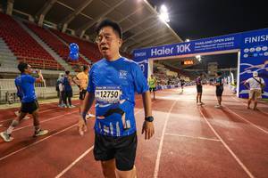 BIB: 12750, 10355, 2022
                            <button type="button" onclick="openModal(18707771)" class="btn btn-primary btn-sm float-right btn-popup" data-toggle="modal" data-target=".modal-high-quality">
                        <i class="fas fa-shopping-cart"></i> Add to Cart
                    </button>
                                            <button type="button" onclick="isThisMe(18707771, true)" class="btn btn-success btn-sm float-right btn-popup btn-isme hidden" data-toggle="tooltip" data-placement="bottom" title="นี่คือรูปของคุณใช่ไหม คลิกที่นี่เพื่อเอาเข้าอัลบั้ม">
                        <i class="fas fa-plus"></i> Add to album
                    </button>
                    <button type="button" onclick="isThisMe(18707771, false)" class="btn btn-warning btn-sm float-right btn-popup btn-isnotme hidden">
                        <i class="fas fa-ban"></i> Remove from album
                    </button>