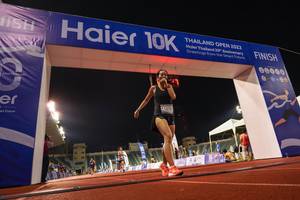 BIB: 12107, 2022, 00000
                            <button type="button" onclick="openModal(18705719)" class="btn btn-primary btn-sm float-right btn-popup" data-toggle="modal" data-target=".modal-high-quality">
                        <i class="fas fa-shopping-cart"></i> Add to Cart
                    </button>
                                            <button type="button" onclick="isThisMe(18705719, true)" class="btn btn-success btn-sm float-right btn-popup btn-isme hidden" data-toggle="tooltip" data-placement="bottom" title="นี่คือรูปของคุณใช่ไหม คลิกที่นี่เพื่อเอาเข้าอัลบั้ม">
                        <i class="fas fa-plus"></i> Add to album
                    </button>
                    <button type="button" onclick="isThisMe(18705719, false)" class="btn btn-warning btn-sm float-right btn-popup btn-isnotme hidden">
                        <i class="fas fa-ban"></i> Remove from album
                    </button>