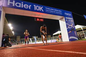 BIB: 130, 2022, 00000
                            <button type="button" onclick="openModal(18705399)" class="btn btn-primary btn-sm float-right btn-popup" data-toggle="modal" data-target=".modal-high-quality">
                        <i class="fas fa-shopping-cart"></i> Add to Cart
                    </button>
                                            <button type="button" onclick="isThisMe(18705399, true)" class="btn btn-success btn-sm float-right btn-popup btn-isme hidden" data-toggle="tooltip" data-placement="bottom" title="นี่คือรูปของคุณใช่ไหม คลิกที่นี่เพื่อเอาเข้าอัลบั้ม">
                        <i class="fas fa-plus"></i> Add to album
                    </button>
                    <button type="button" onclick="isThisMe(18705399, false)" class="btn btn-warning btn-sm float-right btn-popup btn-isnotme hidden">
                        <i class="fas fa-ban"></i> Remove from album
                    </button>