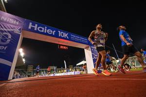 BIB: 05954, 2022
                            <button type="button" onclick="openModal(18707199)" class="btn btn-primary btn-sm float-right btn-popup" data-toggle="modal" data-target=".modal-high-quality">
                        <i class="fas fa-shopping-cart"></i> Add to Cart
                    </button>
                                            <button type="button" onclick="isThisMe(18707199, true)" class="btn btn-success btn-sm float-right btn-popup btn-isme hidden" data-toggle="tooltip" data-placement="bottom" title="นี่คือรูปของคุณใช่ไหม คลิกที่นี่เพื่อเอาเข้าอัลบั้ม">
                        <i class="fas fa-plus"></i> Add to album
                    </button>
                    <button type="button" onclick="isThisMe(18707199, false)" class="btn btn-warning btn-sm float-right btn-popup btn-isnotme hidden">
                        <i class="fas fa-ban"></i> Remove from album
                    </button>