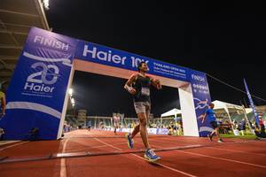 BIB: 2022, 00000
                            <button type="button" onclick="openModal(18707533)" class="btn btn-primary btn-sm float-right btn-popup" data-toggle="modal" data-target=".modal-high-quality">
                        <i class="fas fa-shopping-cart"></i> Add to Cart
                    </button>
                                            <button type="button" onclick="isThisMe(18707533, true)" class="btn btn-success btn-sm float-right btn-popup btn-isme hidden" data-toggle="tooltip" data-placement="bottom" title="นี่คือรูปของคุณใช่ไหม คลิกที่นี่เพื่อเอาเข้าอัลบั้ม">
                        <i class="fas fa-plus"></i> Add to album
                    </button>
                    <button type="button" onclick="isThisMe(18707533, false)" class="btn btn-warning btn-sm float-right btn-popup btn-isnotme hidden">
                        <i class="fas fa-ban"></i> Remove from album
                    </button>