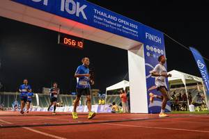 BIB: 05610, 12364, 2022, 00000
                            <button type="button" onclick="openModal(18706139)" class="btn btn-primary btn-sm float-right btn-popup" data-toggle="modal" data-target=".modal-high-quality">
                        <i class="fas fa-shopping-cart"></i> Add to Cart
                    </button>
                                            <button type="button" onclick="isThisMe(18706139, true)" class="btn btn-success btn-sm float-right btn-popup btn-isme hidden" data-toggle="tooltip" data-placement="bottom" title="นี่คือรูปของคุณใช่ไหม คลิกที่นี่เพื่อเอาเข้าอัลบั้ม">
                        <i class="fas fa-plus"></i> Add to album
                    </button>
                    <button type="button" onclick="isThisMe(18706139, false)" class="btn btn-warning btn-sm float-right btn-popup btn-isnotme hidden">
                        <i class="fas fa-ban"></i> Remove from album
                    </button>