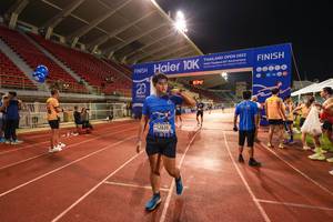 BIB: 12638, 2022, 10342
                            <button type="button" onclick="openModal(18707734)" class="btn btn-primary btn-sm float-right btn-popup" data-toggle="modal" data-target=".modal-high-quality">
                        <i class="fas fa-shopping-cart"></i> Add to Cart
                    </button>
                                            <button type="button" onclick="isThisMe(18707734, true)" class="btn btn-success btn-sm float-right btn-popup btn-isme hidden" data-toggle="tooltip" data-placement="bottom" title="นี่คือรูปของคุณใช่ไหม คลิกที่นี่เพื่อเอาเข้าอัลบั้ม">
                        <i class="fas fa-plus"></i> Add to album
                    </button>
                    <button type="button" onclick="isThisMe(18707734, false)" class="btn btn-warning btn-sm float-right btn-popup btn-isnotme hidden">
                        <i class="fas fa-ban"></i> Remove from album
                    </button>