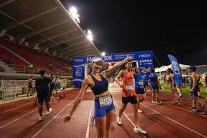 BIB: 12417, 2012, 12179, 00000, 06100
                            <button type="button" onclick="openModal(18707052)" class="btn btn-primary btn-sm float-right btn-popup" data-toggle="modal" data-target=".modal-high-quality">
                        <i class="fas fa-shopping-cart"></i> Add to Cart
                    </button>
                                            <button type="button" onclick="isThisMe(18707052, true)" class="btn btn-success btn-sm float-right btn-popup btn-isme hidden" data-toggle="tooltip" data-placement="bottom" title="นี่คือรูปของคุณใช่ไหม คลิกที่นี่เพื่อเอาเข้าอัลบั้ม">
                        <i class="fas fa-plus"></i> Add to album
                    </button>
                    <button type="button" onclick="isThisMe(18707052, false)" class="btn btn-warning btn-sm float-right btn-popup btn-isnotme hidden">
                        <i class="fas fa-ban"></i> Remove from album
                    </button>