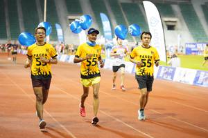 BIB: 200
                            <button type="button" onclick="openModal(18659972)" class="btn btn-primary btn-sm float-right btn-popup" data-toggle="modal" data-target=".modal-high-quality">
                        <i class="fas fa-shopping-cart"></i> Add to Cart
                    </button>
                                            <button type="button" onclick="isThisMe(18659972, true)" class="btn btn-success btn-sm float-right btn-popup btn-isme hidden" data-toggle="tooltip" data-placement="bottom" title="นี่คือรูปของคุณใช่ไหม คลิกที่นี่เพื่อเอาเข้าอัลบั้ม">
                        <i class="fas fa-plus"></i> Add to album
                    </button>
                    <button type="button" onclick="isThisMe(18659972, false)" class="btn btn-warning btn-sm float-right btn-popup btn-isnotme hidden">
                        <i class="fas fa-ban"></i> Remove from album
                    </button>