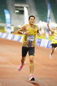 BIB: 11988
                            <button type="button" onclick="openModal(18659472)" class="btn btn-primary btn-sm float-right btn-popup" data-toggle="modal" data-target=".modal-high-quality">
                        <i class="fas fa-shopping-cart"></i> Add to Cart
                    </button>
                                            <button type="button" onclick="isThisMe(18659472, true)" class="btn btn-success btn-sm float-right btn-popup btn-isme hidden" data-toggle="tooltip" data-placement="bottom" title="นี่คือรูปของคุณใช่ไหม คลิกที่นี่เพื่อเอาเข้าอัลบั้ม">
                        <i class="fas fa-plus"></i> Add to album
                    </button>
                    <button type="button" onclick="isThisMe(18659472, false)" class="btn btn-warning btn-sm float-right btn-popup btn-isnotme hidden">
                        <i class="fas fa-ban"></i> Remove from album
                    </button>