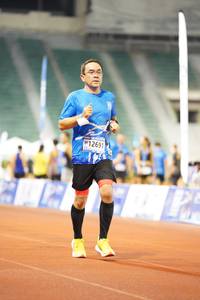 BIB: 12691
                            <button type="button" onclick="openModal(18662788)" class="btn btn-primary btn-sm float-right btn-popup" data-toggle="modal" data-target=".modal-high-quality">
                        <i class="fas fa-shopping-cart"></i> Add to Cart
                    </button>
                                            <button type="button" onclick="isThisMe(18662788, true)" class="btn btn-success btn-sm float-right btn-popup btn-isme hidden" data-toggle="tooltip" data-placement="bottom" title="นี่คือรูปของคุณใช่ไหม คลิกที่นี่เพื่อเอาเข้าอัลบั้ม">
                        <i class="fas fa-plus"></i> Add to album
                    </button>
                    <button type="button" onclick="isThisMe(18662788, false)" class="btn btn-warning btn-sm float-right btn-popup btn-isnotme hidden">
                        <i class="fas fa-ban"></i> Remove from album
                    </button>