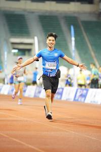 BIB: 12330
                            <button type="button" onclick="openModal(18662253)" class="btn btn-primary btn-sm float-right btn-popup" data-toggle="modal" data-target=".modal-high-quality">
                        <i class="fas fa-shopping-cart"></i> Add to Cart
                    </button>
                                            <button type="button" onclick="isThisMe(18662253, true)" class="btn btn-success btn-sm float-right btn-popup btn-isme hidden" data-toggle="tooltip" data-placement="bottom" title="นี่คือรูปของคุณใช่ไหม คลิกที่นี่เพื่อเอาเข้าอัลบั้ม">
                        <i class="fas fa-plus"></i> Add to album
                    </button>
                    <button type="button" onclick="isThisMe(18662253, false)" class="btn btn-warning btn-sm float-right btn-popup btn-isnotme hidden">
                        <i class="fas fa-ban"></i> Remove from album
                    </button>