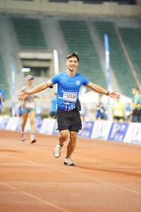 BIB: 12330
                            <button type="button" onclick="openModal(18662249)" class="btn btn-primary btn-sm float-right btn-popup" data-toggle="modal" data-target=".modal-high-quality">
                        <i class="fas fa-shopping-cart"></i> Add to Cart
                    </button>
                                            <button type="button" onclick="isThisMe(18662249, true)" class="btn btn-success btn-sm float-right btn-popup btn-isme hidden" data-toggle="tooltip" data-placement="bottom" title="นี่คือรูปของคุณใช่ไหม คลิกที่นี่เพื่อเอาเข้าอัลบั้ม">
                        <i class="fas fa-plus"></i> Add to album
                    </button>
                    <button type="button" onclick="isThisMe(18662249, false)" class="btn btn-warning btn-sm float-right btn-popup btn-isnotme hidden">
                        <i class="fas fa-ban"></i> Remove from album
                    </button>