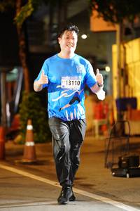 BIB: 13110
                            <button type="button" onclick="openModal(18697474)" class="btn btn-primary btn-sm float-right btn-popup" data-toggle="modal" data-target=".modal-high-quality">
                        <i class="fas fa-shopping-cart"></i> Add to Cart
                    </button>
                                            <button type="button" onclick="isThisMe(18697474, true)" class="btn btn-success btn-sm float-right btn-popup btn-isme hidden" data-toggle="tooltip" data-placement="bottom" title="นี่คือรูปของคุณใช่ไหม คลิกที่นี่เพื่อเอาเข้าอัลบั้ม">
                        <i class="fas fa-plus"></i> Add to album
                    </button>
                    <button type="button" onclick="isThisMe(18697474, false)" class="btn btn-warning btn-sm float-right btn-popup btn-isnotme hidden">
                        <i class="fas fa-ban"></i> Remove from album
                    </button>