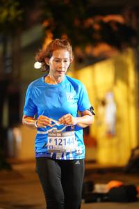 BIB: 12144
                            <button type="button" onclick="openModal(18696923)" class="btn btn-primary btn-sm float-right btn-popup" data-toggle="modal" data-target=".modal-high-quality">
                        <i class="fas fa-shopping-cart"></i> Add to Cart
                    </button>
                                            <button type="button" onclick="isThisMe(18696923, true)" class="btn btn-success btn-sm float-right btn-popup btn-isme hidden" data-toggle="tooltip" data-placement="bottom" title="นี่คือรูปของคุณใช่ไหม คลิกที่นี่เพื่อเอาเข้าอัลบั้ม">
                        <i class="fas fa-plus"></i> Add to album
                    </button>
                    <button type="button" onclick="isThisMe(18696923, false)" class="btn btn-warning btn-sm float-right btn-popup btn-isnotme hidden">
                        <i class="fas fa-ban"></i> Remove from album
                    </button>