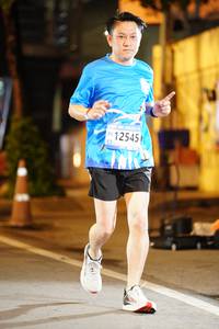 BIB: 12545
                            <button type="button" onclick="openModal(18696812)" class="btn btn-primary btn-sm float-right btn-popup" data-toggle="modal" data-target=".modal-high-quality">
                        <i class="fas fa-shopping-cart"></i> Add to Cart
                    </button>
                                            <button type="button" onclick="isThisMe(18696812, true)" class="btn btn-success btn-sm float-right btn-popup btn-isme hidden" data-toggle="tooltip" data-placement="bottom" title="นี่คือรูปของคุณใช่ไหม คลิกที่นี่เพื่อเอาเข้าอัลบั้ม">
                        <i class="fas fa-plus"></i> Add to album
                    </button>
                    <button type="button" onclick="isThisMe(18696812, false)" class="btn btn-warning btn-sm float-right btn-popup btn-isnotme hidden">
                        <i class="fas fa-ban"></i> Remove from album
                    </button>