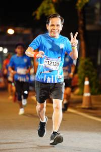 BIB: 12120
                            <button type="button" onclick="openModal(18693736)" class="btn btn-primary btn-sm float-right btn-popup" data-toggle="modal" data-target=".modal-high-quality">
                        <i class="fas fa-shopping-cart"></i> Add to Cart
                    </button>
                                            <button type="button" onclick="isThisMe(18693736, true)" class="btn btn-success btn-sm float-right btn-popup btn-isme hidden" data-toggle="tooltip" data-placement="bottom" title="นี่คือรูปของคุณใช่ไหม คลิกที่นี่เพื่อเอาเข้าอัลบั้ม">
                        <i class="fas fa-plus"></i> Add to album
                    </button>
                    <button type="button" onclick="isThisMe(18693736, false)" class="btn btn-warning btn-sm float-right btn-popup btn-isnotme hidden">
                        <i class="fas fa-ban"></i> Remove from album
                    </button>