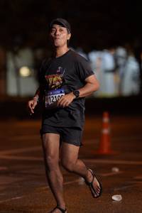 BIB: 1210
                            <button type="button" onclick="openModal(18669805)" class="btn btn-primary btn-sm float-right btn-popup" data-toggle="modal" data-target=".modal-high-quality">
                        <i class="fas fa-shopping-cart"></i> Add to Cart
                    </button>
                                            <button type="button" onclick="isThisMe(18669805, true)" class="btn btn-success btn-sm float-right btn-popup btn-isme hidden" data-toggle="tooltip" data-placement="bottom" title="นี่คือรูปของคุณใช่ไหม คลิกที่นี่เพื่อเอาเข้าอัลบั้ม">
                        <i class="fas fa-plus"></i> Add to album
                    </button>
                    <button type="button" onclick="isThisMe(18669805, false)" class="btn btn-warning btn-sm float-right btn-popup btn-isnotme hidden">
                        <i class="fas fa-ban"></i> Remove from album
                    </button>