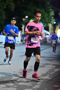 BIB: 1272, 13090
                            <button type="button" onclick="openModal(18667591)" class="btn btn-primary btn-sm float-right btn-popup" data-toggle="modal" data-target=".modal-high-quality">
                        <i class="fas fa-shopping-cart"></i> Add to Cart
                    </button>
                                            <button type="button" onclick="isThisMe(18667591, true)" class="btn btn-success btn-sm float-right btn-popup btn-isme hidden" data-toggle="tooltip" data-placement="bottom" title="นี่คือรูปของคุณใช่ไหม คลิกที่นี่เพื่อเอาเข้าอัลบั้ม">
                        <i class="fas fa-plus"></i> Add to album
                    </button>
                    <button type="button" onclick="isThisMe(18667591, false)" class="btn btn-warning btn-sm float-right btn-popup btn-isnotme hidden">
                        <i class="fas fa-ban"></i> Remove from album
                    </button>