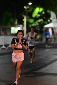 BIB: 184
                            <button type="button" onclick="openModal(18670968)" class="btn btn-primary btn-sm float-right btn-popup" data-toggle="modal" data-target=".modal-high-quality">
                        <i class="fas fa-shopping-cart"></i> Add to Cart
                    </button>
                                            <button type="button" onclick="isThisMe(18670968, true)" class="btn btn-success btn-sm float-right btn-popup btn-isme hidden" data-toggle="tooltip" data-placement="bottom" title="นี่คือรูปของคุณใช่ไหม คลิกที่นี่เพื่อเอาเข้าอัลบั้ม">
                        <i class="fas fa-plus"></i> Add to album
                    </button>
                    <button type="button" onclick="isThisMe(18670968, false)" class="btn btn-warning btn-sm float-right btn-popup btn-isnotme hidden">
                        <i class="fas fa-ban"></i> Remove from album
                    </button>