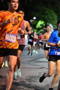 BIB: 12525
                            <button type="button" onclick="openModal(18668169)" class="btn btn-primary btn-sm float-right btn-popup" data-toggle="modal" data-target=".modal-high-quality">
                        <i class="fas fa-shopping-cart"></i> Add to Cart
                    </button>
                                            <button type="button" onclick="isThisMe(18668169, true)" class="btn btn-success btn-sm float-right btn-popup btn-isme hidden" data-toggle="tooltip" data-placement="bottom" title="นี่คือรูปของคุณใช่ไหม คลิกที่นี่เพื่อเอาเข้าอัลบั้ม">
                        <i class="fas fa-plus"></i> Add to album
                    </button>
                    <button type="button" onclick="isThisMe(18668169, false)" class="btn btn-warning btn-sm float-right btn-popup btn-isnotme hidden">
                        <i class="fas fa-ban"></i> Remove from album
                    </button>