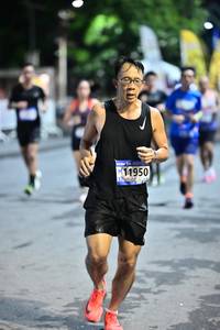 BIB: 11950
                            <button type="button" onclick="openModal(18669842)" class="btn btn-primary btn-sm float-right btn-popup" data-toggle="modal" data-target=".modal-high-quality">
                        <i class="fas fa-shopping-cart"></i> Add to Cart
                    </button>
                                            <button type="button" onclick="isThisMe(18669842, true)" class="btn btn-success btn-sm float-right btn-popup btn-isme hidden" data-toggle="tooltip" data-placement="bottom" title="นี่คือรูปของคุณใช่ไหม คลิกที่นี่เพื่อเอาเข้าอัลบั้ม">
                        <i class="fas fa-plus"></i> Add to album
                    </button>
                    <button type="button" onclick="isThisMe(18669842, false)" class="btn btn-warning btn-sm float-right btn-popup btn-isnotme hidden">
                        <i class="fas fa-ban"></i> Remove from album
                    </button>