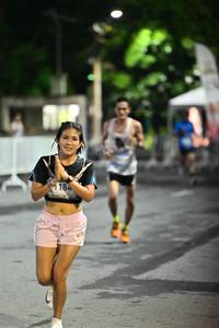 BIB: 1184
                            <button type="button" onclick="openModal(18670964)" class="btn btn-primary btn-sm float-right btn-popup" data-toggle="modal" data-target=".modal-high-quality">
                        <i class="fas fa-shopping-cart"></i> Add to Cart
                    </button>
                                            <button type="button" onclick="isThisMe(18670964, true)" class="btn btn-success btn-sm float-right btn-popup btn-isme hidden" data-toggle="tooltip" data-placement="bottom" title="นี่คือรูปของคุณใช่ไหม คลิกที่นี่เพื่อเอาเข้าอัลบั้ม">
                        <i class="fas fa-plus"></i> Add to album
                    </button>
                    <button type="button" onclick="isThisMe(18670964, false)" class="btn btn-warning btn-sm float-right btn-popup btn-isnotme hidden">
                        <i class="fas fa-ban"></i> Remove from album
                    </button>