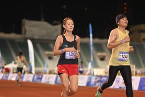 BIB: 1200, 12658
                            <button type="button" onclick="openModal(18673252)" class="btn btn-primary btn-sm float-right btn-popup" data-toggle="modal" data-target=".modal-high-quality">
                        <i class="fas fa-shopping-cart"></i> Add to Cart
                    </button>
                                            <button type="button" onclick="isThisMe(18673252, true)" class="btn btn-success btn-sm float-right btn-popup btn-isme hidden" data-toggle="tooltip" data-placement="bottom" title="นี่คือรูปของคุณใช่ไหม คลิกที่นี่เพื่อเอาเข้าอัลบั้ม">
                        <i class="fas fa-plus"></i> Add to album
                    </button>
                    <button type="button" onclick="isThisMe(18673252, false)" class="btn btn-warning btn-sm float-right btn-popup btn-isnotme hidden">
                        <i class="fas fa-ban"></i> Remove from album
                    </button>