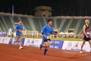 BIB: 1228, 112
                            <button type="button" onclick="openModal(18672741)" class="btn btn-primary btn-sm float-right btn-popup" data-toggle="modal" data-target=".modal-high-quality">
                        <i class="fas fa-shopping-cart"></i> Add to Cart
                    </button>
                                            <button type="button" onclick="isThisMe(18672741, true)" class="btn btn-success btn-sm float-right btn-popup btn-isme hidden" data-toggle="tooltip" data-placement="bottom" title="นี่คือรูปของคุณใช่ไหม คลิกที่นี่เพื่อเอาเข้าอัลบั้ม">
                        <i class="fas fa-plus"></i> Add to album
                    </button>
                    <button type="button" onclick="isThisMe(18672741, false)" class="btn btn-warning btn-sm float-right btn-popup btn-isnotme hidden">
                        <i class="fas fa-ban"></i> Remove from album
                    </button>