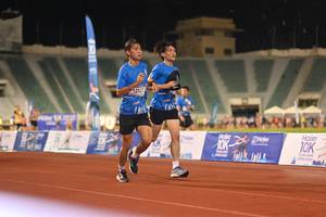 BIB: 12127, 2012
                            <button type="button" onclick="openModal(18671502)" class="btn btn-primary btn-sm float-right btn-popup" data-toggle="modal" data-target=".modal-high-quality">
                        <i class="fas fa-shopping-cart"></i> Add to Cart
                    </button>
                                            <button type="button" onclick="isThisMe(18671502, true)" class="btn btn-success btn-sm float-right btn-popup btn-isme hidden" data-toggle="tooltip" data-placement="bottom" title="นี่คือรูปของคุณใช่ไหม คลิกที่นี่เพื่อเอาเข้าอัลบั้ม">
                        <i class="fas fa-plus"></i> Add to album
                    </button>
                    <button type="button" onclick="isThisMe(18671502, false)" class="btn btn-warning btn-sm float-right btn-popup btn-isnotme hidden">
                        <i class="fas fa-ban"></i> Remove from album
                    </button>