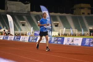 BIB: 190
                            <button type="button" onclick="openModal(18668205)" class="btn btn-primary btn-sm float-right btn-popup" data-toggle="modal" data-target=".modal-high-quality">
                        <i class="fas fa-shopping-cart"></i> Add to Cart
                    </button>
                                            <button type="button" onclick="isThisMe(18668205, true)" class="btn btn-success btn-sm float-right btn-popup btn-isme hidden" data-toggle="tooltip" data-placement="bottom" title="นี่คือรูปของคุณใช่ไหม คลิกที่นี่เพื่อเอาเข้าอัลบั้ม">
                        <i class="fas fa-plus"></i> Add to album
                    </button>
                    <button type="button" onclick="isThisMe(18668205, false)" class="btn btn-warning btn-sm float-right btn-popup btn-isnotme hidden">
                        <i class="fas fa-ban"></i> Remove from album
                    </button>