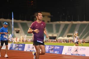 BIB: 124
                            <button type="button" onclick="openModal(18673044)" class="btn btn-primary btn-sm float-right btn-popup" data-toggle="modal" data-target=".modal-high-quality">
                        <i class="fas fa-shopping-cart"></i> Add to Cart
                    </button>
                                            <button type="button" onclick="isThisMe(18673044, true)" class="btn btn-success btn-sm float-right btn-popup btn-isme hidden" data-toggle="tooltip" data-placement="bottom" title="นี่คือรูปของคุณใช่ไหม คลิกที่นี่เพื่อเอาเข้าอัลบั้ม">
                        <i class="fas fa-plus"></i> Add to album
                    </button>
                    <button type="button" onclick="isThisMe(18673044, false)" class="btn btn-warning btn-sm float-right btn-popup btn-isnotme hidden">
                        <i class="fas fa-ban"></i> Remove from album
                    </button>