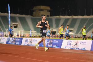 BIB: 1215, 2022
                            <button type="button" onclick="openModal(18671404)" class="btn btn-primary btn-sm float-right btn-popup" data-toggle="modal" data-target=".modal-high-quality">
                        <i class="fas fa-shopping-cart"></i> Add to Cart
                    </button>
                                            <button type="button" onclick="isThisMe(18671404, true)" class="btn btn-success btn-sm float-right btn-popup btn-isme hidden" data-toggle="tooltip" data-placement="bottom" title="นี่คือรูปของคุณใช่ไหม คลิกที่นี่เพื่อเอาเข้าอัลบั้ม">
                        <i class="fas fa-plus"></i> Add to album
                    </button>
                    <button type="button" onclick="isThisMe(18671404, false)" class="btn btn-warning btn-sm float-right btn-popup btn-isnotme hidden">
                        <i class="fas fa-ban"></i> Remove from album
                    </button>