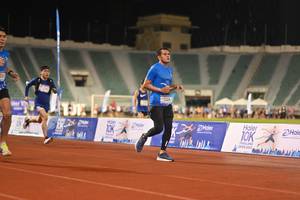 BIB: 1226, 2012
                            <button type="button" onclick="openModal(18673262)" class="btn btn-primary btn-sm float-right btn-popup" data-toggle="modal" data-target=".modal-high-quality">
                        <i class="fas fa-shopping-cart"></i> Add to Cart
                    </button>
                                            <button type="button" onclick="isThisMe(18673262, true)" class="btn btn-success btn-sm float-right btn-popup btn-isme hidden" data-toggle="tooltip" data-placement="bottom" title="นี่คือรูปของคุณใช่ไหม คลิกที่นี่เพื่อเอาเข้าอัลบั้ม">
                        <i class="fas fa-plus"></i> Add to album
                    </button>
                    <button type="button" onclick="isThisMe(18673262, false)" class="btn btn-warning btn-sm float-right btn-popup btn-isnotme hidden">
                        <i class="fas fa-ban"></i> Remove from album
                    </button>