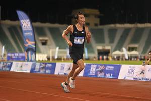 BIB: 11831
                            <button type="button" onclick="openModal(18668212)" class="btn btn-primary btn-sm float-right btn-popup" data-toggle="modal" data-target=".modal-high-quality">
                        <i class="fas fa-shopping-cart"></i> Add to Cart
                    </button>
                                            <button type="button" onclick="isThisMe(18668212, true)" class="btn btn-success btn-sm float-right btn-popup btn-isme hidden" data-toggle="tooltip" data-placement="bottom" title="นี่คือรูปของคุณใช่ไหม คลิกที่นี่เพื่อเอาเข้าอัลบั้ม">
                        <i class="fas fa-plus"></i> Add to album
                    </button>
                    <button type="button" onclick="isThisMe(18668212, false)" class="btn btn-warning btn-sm float-right btn-popup btn-isnotme hidden">
                        <i class="fas fa-ban"></i> Remove from album
                    </button>