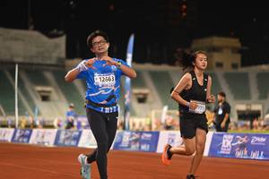 BIB: 12663, 995, 
                            <button type="button" onclick="openModal(18675375)" class="btn btn-primary btn-sm float-right btn-popup" data-toggle="modal" data-target=".modal-high-quality">
                        <i class="fas fa-shopping-cart"></i> Add to Cart
                    </button>
                                            <button type="button" onclick="isThisMe(18675375, true)" class="btn btn-success btn-sm float-right btn-popup btn-isme hidden" data-toggle="tooltip" data-placement="bottom" title="นี่คือรูปของคุณใช่ไหม คลิกที่นี่เพื่อเอาเข้าอัลบั้ม">
                        <i class="fas fa-plus"></i> Add to album
                    </button>
                    <button type="button" onclick="isThisMe(18675375, false)" class="btn btn-warning btn-sm float-right btn-popup btn-isnotme hidden">
                        <i class="fas fa-ban"></i> Remove from album
                    </button>