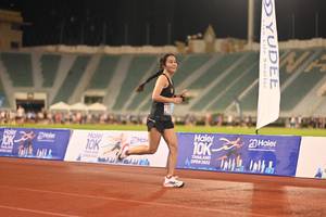 BIB: 2022
                            <button type="button" onclick="openModal(18672951)" class="btn btn-primary btn-sm float-right btn-popup" data-toggle="modal" data-target=".modal-high-quality">
                        <i class="fas fa-shopping-cart"></i> Add to Cart
                    </button>
                                            <button type="button" onclick="isThisMe(18672951, true)" class="btn btn-success btn-sm float-right btn-popup btn-isme hidden" data-toggle="tooltip" data-placement="bottom" title="นี่คือรูปของคุณใช่ไหม คลิกที่นี่เพื่อเอาเข้าอัลบั้ม">
                        <i class="fas fa-plus"></i> Add to album
                    </button>
                    <button type="button" onclick="isThisMe(18672951, false)" class="btn btn-warning btn-sm float-right btn-popup btn-isnotme hidden">
                        <i class="fas fa-ban"></i> Remove from album
                    </button>