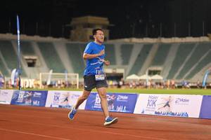 BIB: 12138
                            <button type="button" onclick="openModal(18672806)" class="btn btn-primary btn-sm float-right btn-popup" data-toggle="modal" data-target=".modal-high-quality">
                        <i class="fas fa-shopping-cart"></i> Add to Cart
                    </button>
                                            <button type="button" onclick="isThisMe(18672806, true)" class="btn btn-success btn-sm float-right btn-popup btn-isme hidden" data-toggle="tooltip" data-placement="bottom" title="นี่คือรูปของคุณใช่ไหม คลิกที่นี่เพื่อเอาเข้าอัลบั้ม">
                        <i class="fas fa-plus"></i> Add to album
                    </button>
                    <button type="button" onclick="isThisMe(18672806, false)" class="btn btn-warning btn-sm float-right btn-popup btn-isnotme hidden">
                        <i class="fas fa-ban"></i> Remove from album
                    </button>