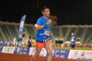 BIB: 2000, 1268
                            <button type="button" onclick="openModal(18678747)" class="btn btn-primary btn-sm float-right btn-popup" data-toggle="modal" data-target=".modal-high-quality">
                        <i class="fas fa-shopping-cart"></i> Add to Cart
                    </button>
                                            <button type="button" onclick="isThisMe(18678747, true)" class="btn btn-success btn-sm float-right btn-popup btn-isme hidden" data-toggle="tooltip" data-placement="bottom" title="นี่คือรูปของคุณใช่ไหม คลิกที่นี่เพื่อเอาเข้าอัลบั้ม">
                        <i class="fas fa-plus"></i> Add to album
                    </button>
                    <button type="button" onclick="isThisMe(18678747, false)" class="btn btn-warning btn-sm float-right btn-popup btn-isnotme hidden">
                        <i class="fas fa-ban"></i> Remove from album
                    </button>