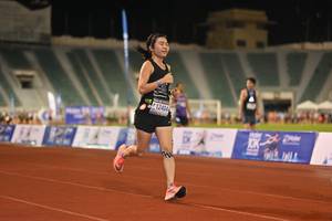 BIB: 12404
                            <button type="button" onclick="openModal(18671134)" class="btn btn-primary btn-sm float-right btn-popup" data-toggle="modal" data-target=".modal-high-quality">
                        <i class="fas fa-shopping-cart"></i> Add to Cart
                    </button>
                                            <button type="button" onclick="isThisMe(18671134, true)" class="btn btn-success btn-sm float-right btn-popup btn-isme hidden" data-toggle="tooltip" data-placement="bottom" title="นี่คือรูปของคุณใช่ไหม คลิกที่นี่เพื่อเอาเข้าอัลบั้ม">
                        <i class="fas fa-plus"></i> Add to album
                    </button>
                    <button type="button" onclick="isThisMe(18671134, false)" class="btn btn-warning btn-sm float-right btn-popup btn-isnotme hidden">
                        <i class="fas fa-ban"></i> Remove from album
                    </button>